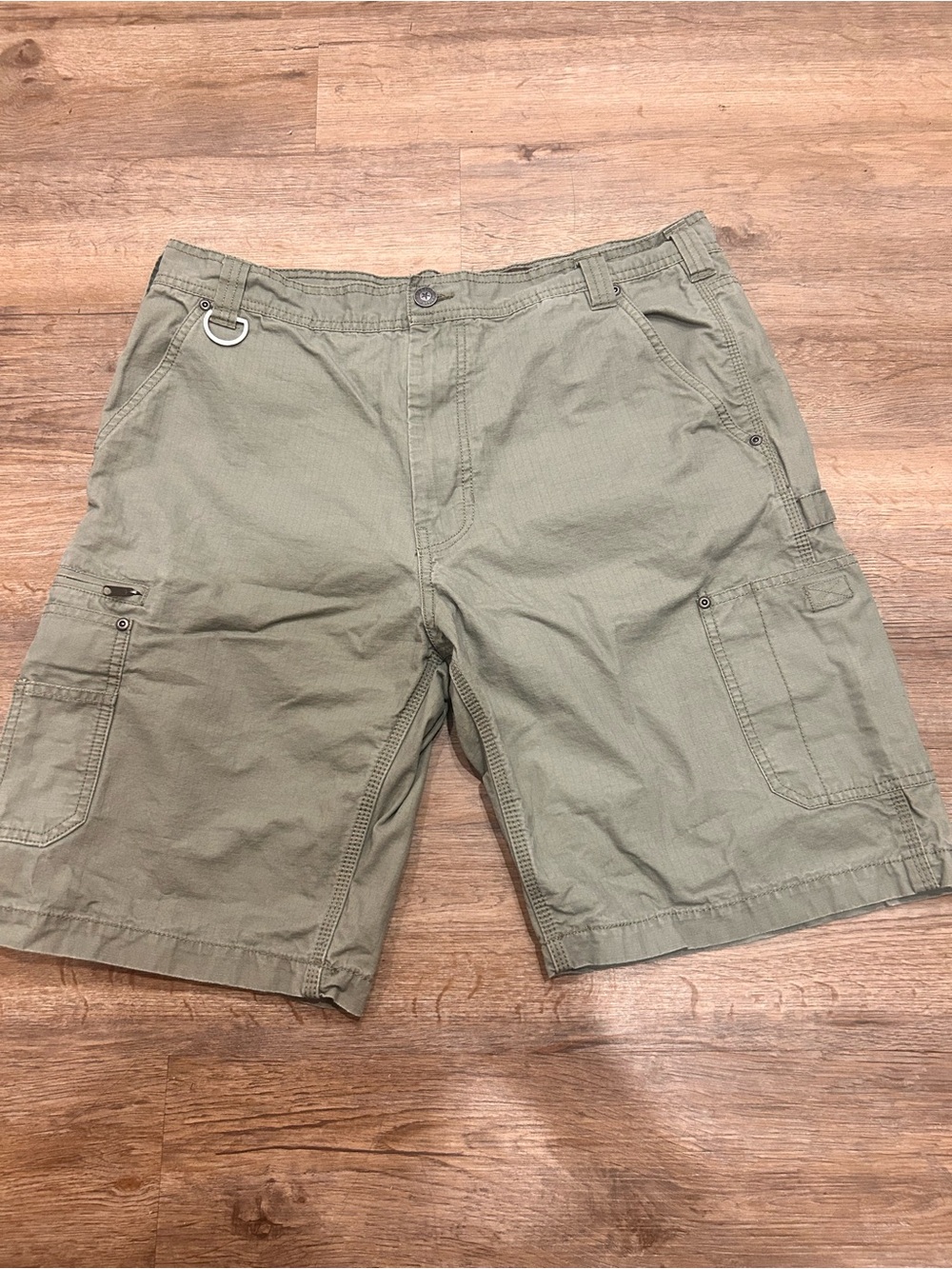 C.E. Schmidt Men's Size 38 Olive Cargo work Shorts
